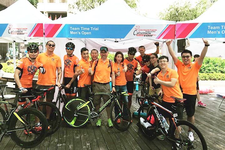 CYCAM Bike race team in  HK Cyclothon 2016